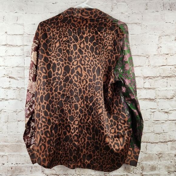 Tell Your Friends Long Sleeve Shirt in Lana Multi Small NWT Silk Button Down - Picture 6 of 9